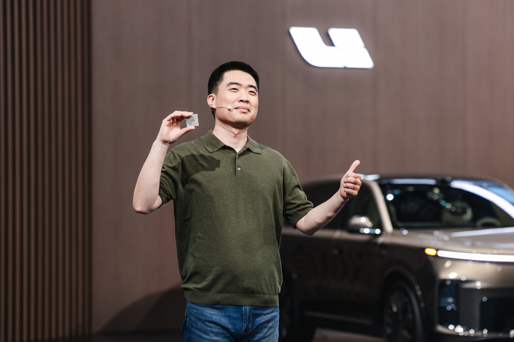 Is there a rift behind Li Xiang, who talks about AI?