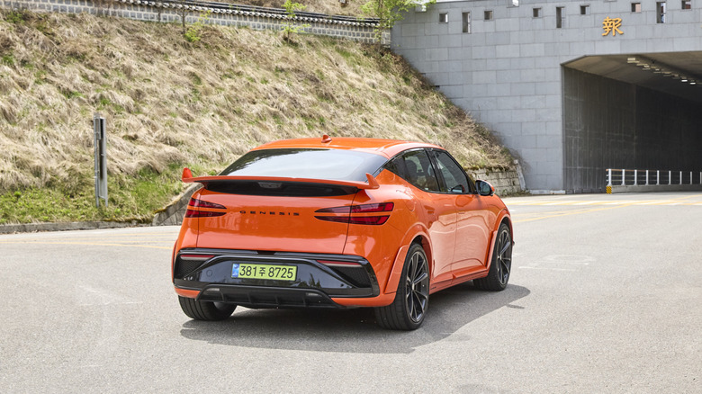 2027 Genesis GV60 Magma