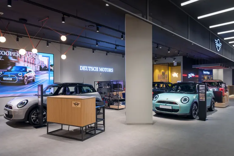 도이치 모터스 BMW 및 MINI 하남 스타필드 전시장 새단장해 오픈