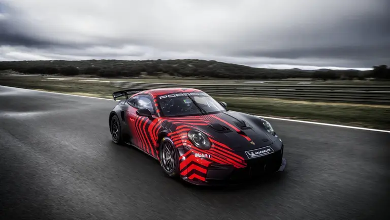 포르쉐 911 GT4 R