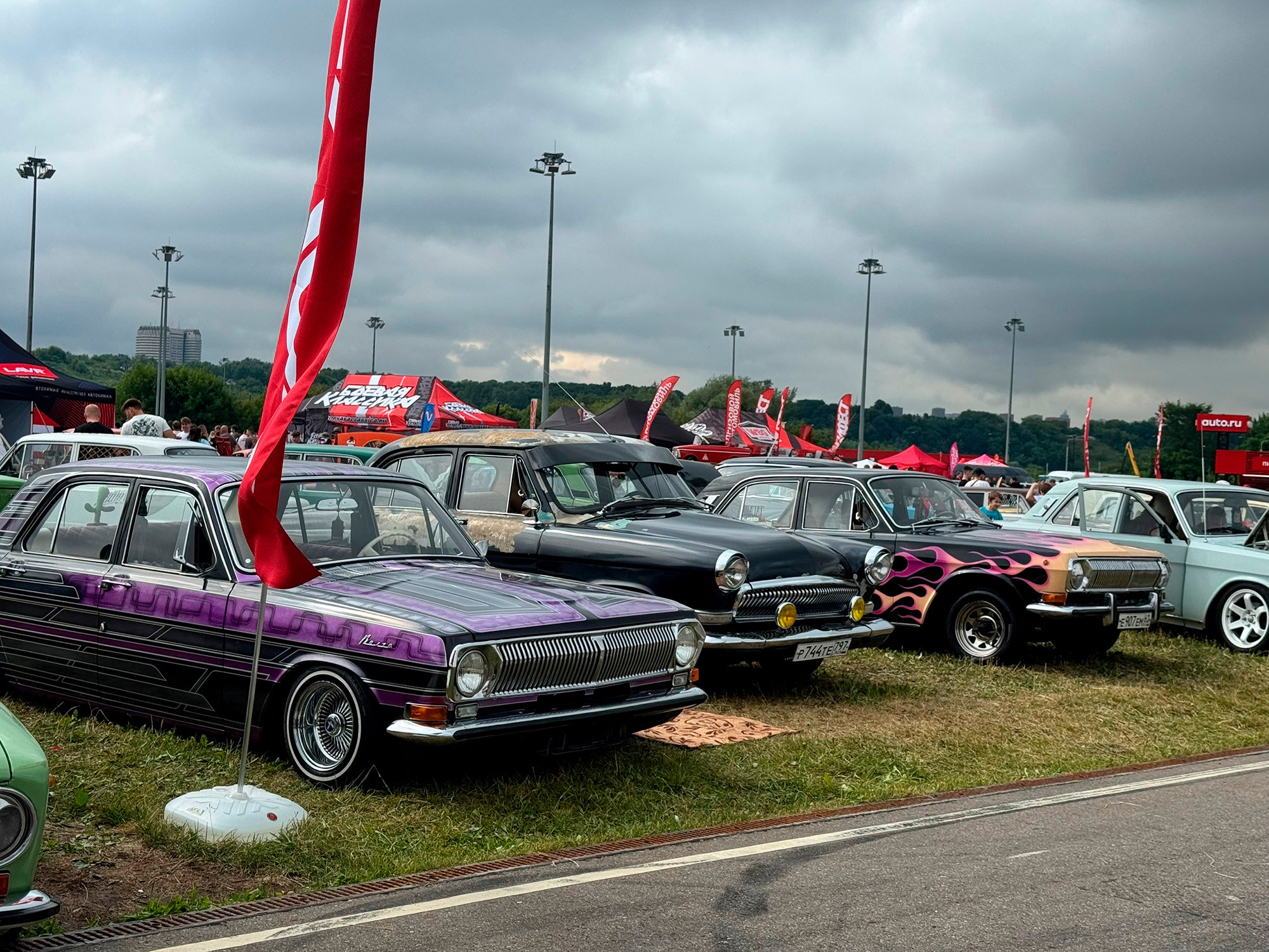 The anniversary festival of domestic car culture ‘All by the Classics’ was held in Moscow