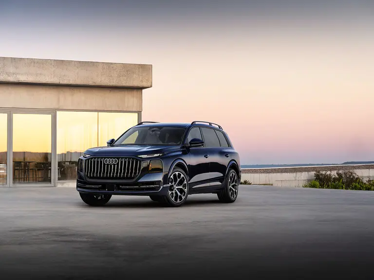 X7, competing with GLS, Audi’s first full-size SUV ‘Q9’ unveiled