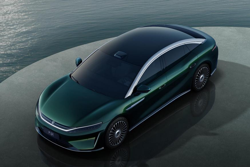 Flagship sedan BYD Dahan shown without camouflage
