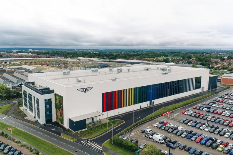Bentley Opens State-of-the-Art New Paint Plant