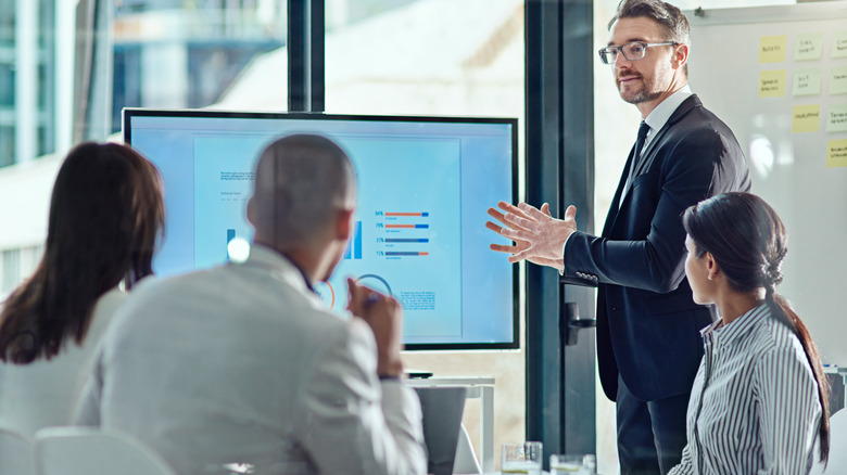 9 Ways Industry Experts Are Teaching Your Local Dealer How To Get More Money Out Of You