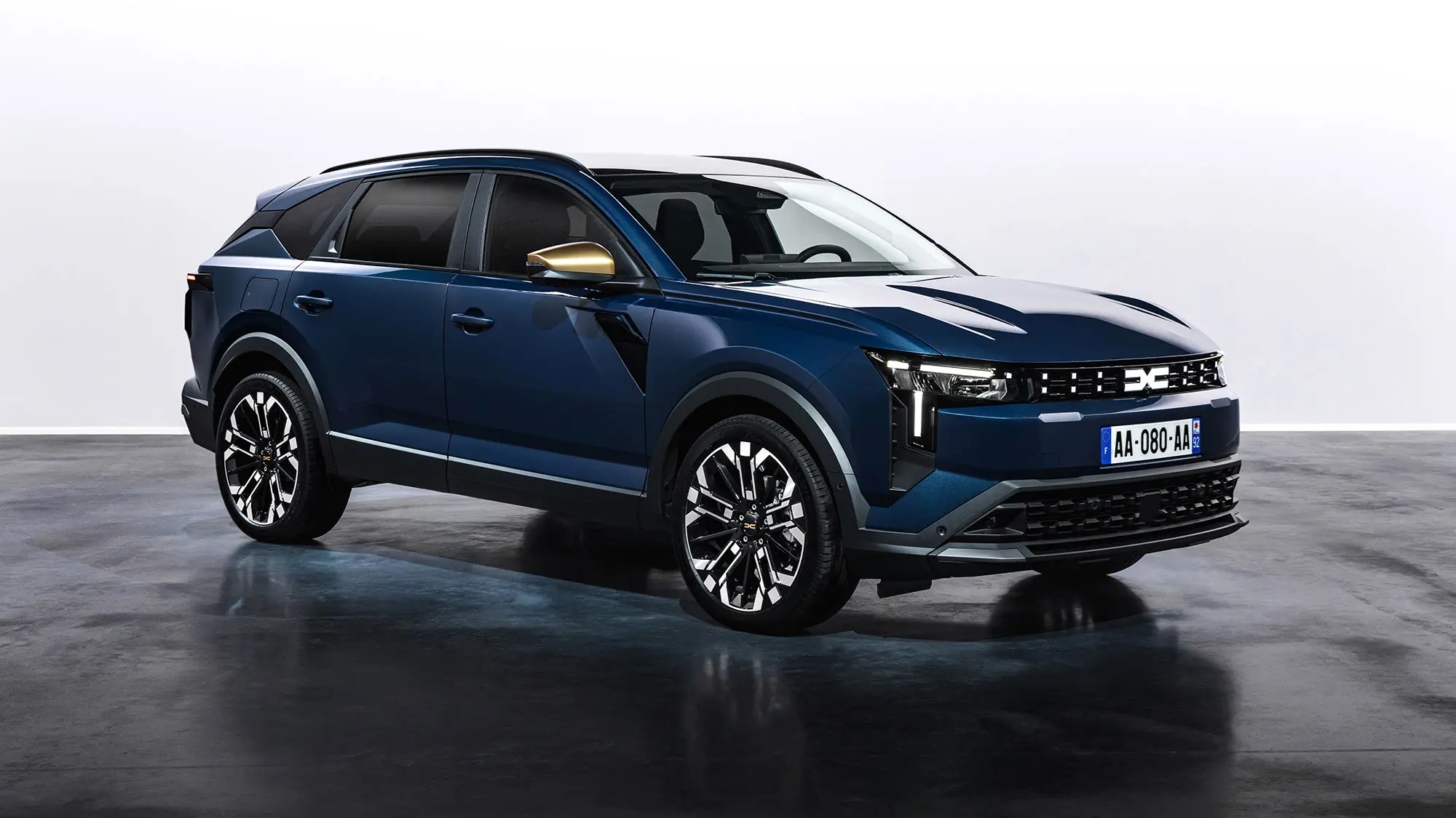 Has Dacia done it again? This new £25k car looks like the ultimate all-rounder…